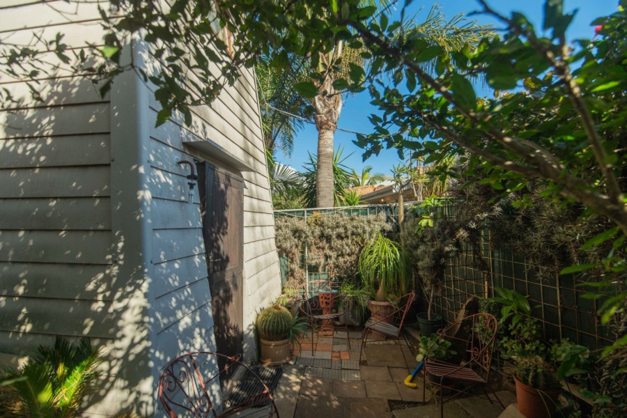 6 Bedroom Property for Sale in Bluewater Bay Eastern Cape